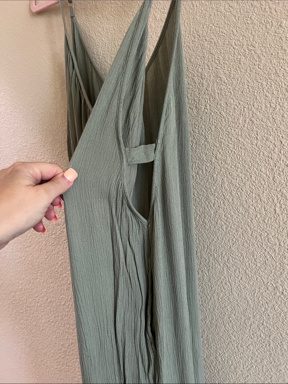 Elan Flowy Gauzy Sage Green Romper Size Large - Picture 3 of 7